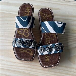 Sam Edelman Black and White Sandals with Open Toe Design